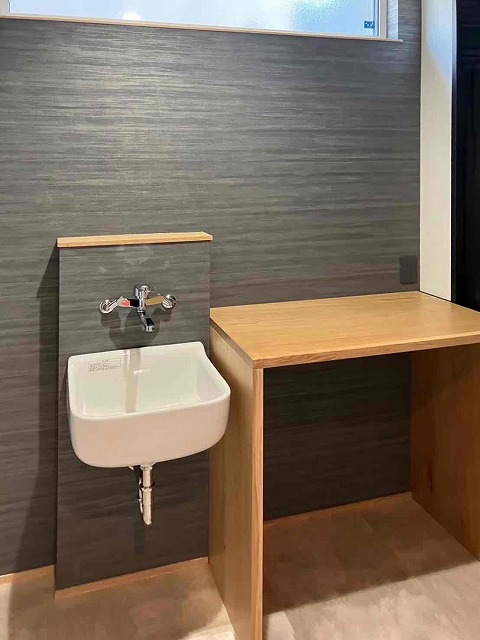 ★富士宮市舞々木町中古住宅　築2年高性能住宅、3枚ガラス、オール電化★