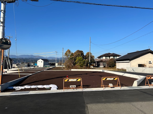 ★富士宮市小泉10区画分譲地　南面道路７区画★