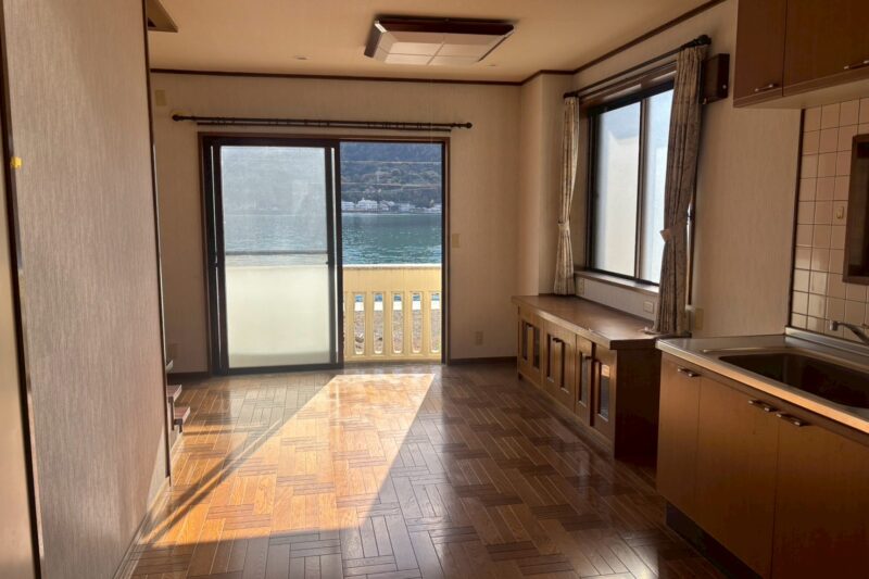 沼津市多比舟越ＲＣ中古