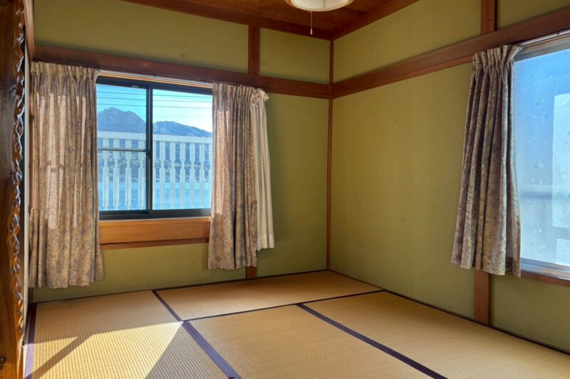 沼津市多比舟越中古