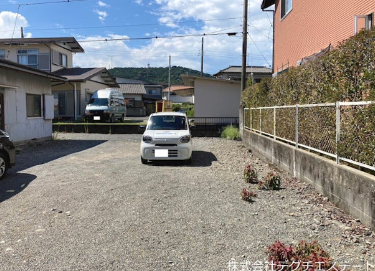 松岡二ツ家古屋付き土地