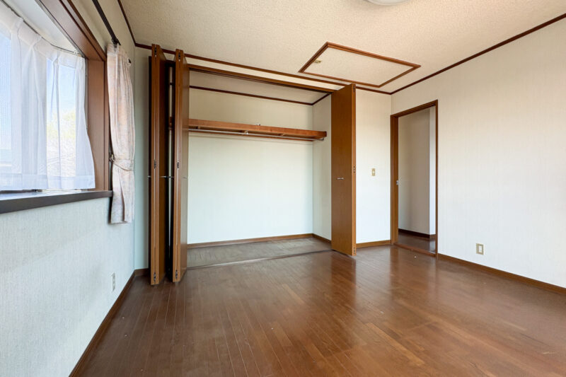 【外壁・屋根カラー選択OK】塗装・防水・節電ガラスコート施工後のお引渡し！富士市今泉中古住宅