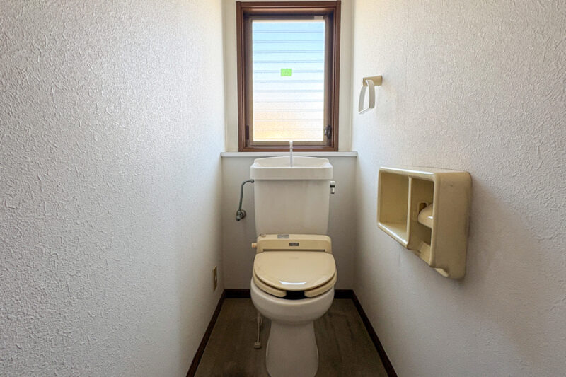 【外壁・屋根カラー選択OK】塗装・防水・節電ガラスコート施工後のお引渡し！富士市今泉中古住宅