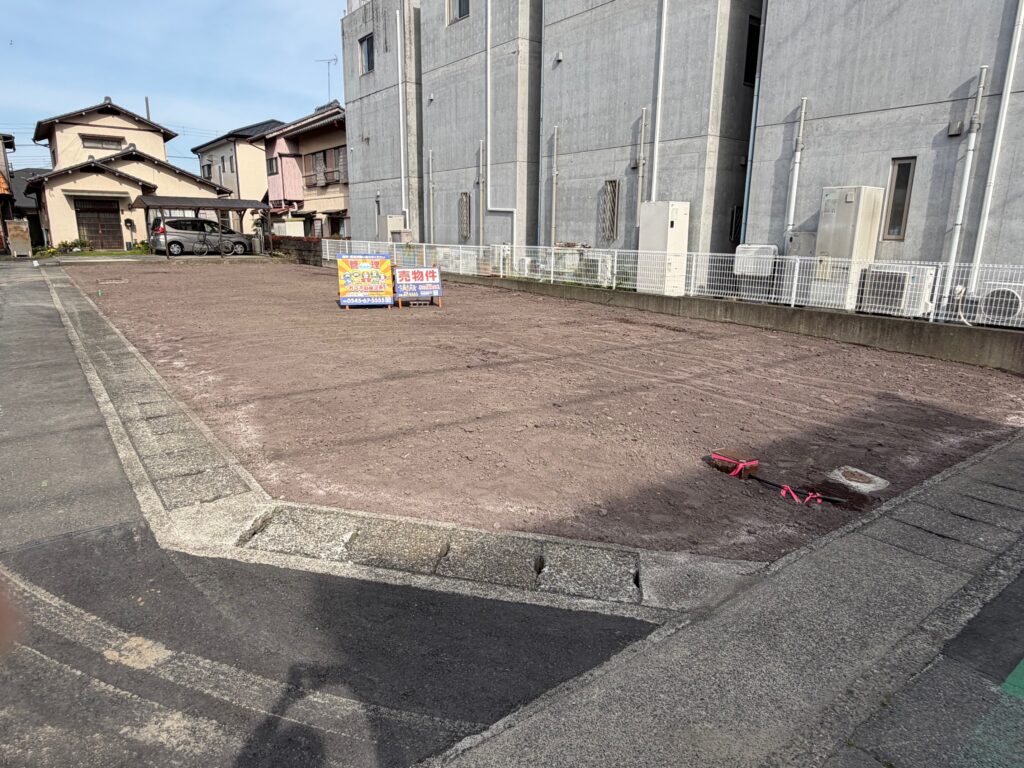 中丸売土地（売主）