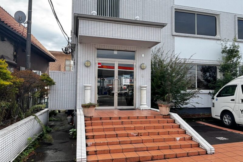 小泉権現中古ビル